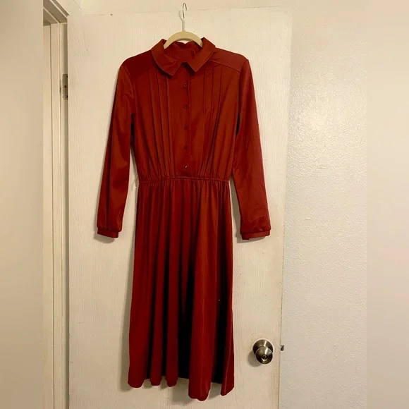white christmas dresses 50s/60s Brown And White Paisley Print Dress – Hamlets Vintage main image 1